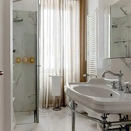 Hotel Sonder Piazza Barberini Roma