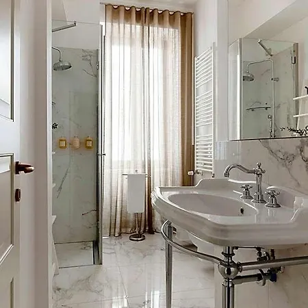 Sonder Piazza Barberini Hotel