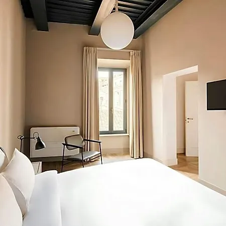 Hotel Sonder Piazza Barberini 3*